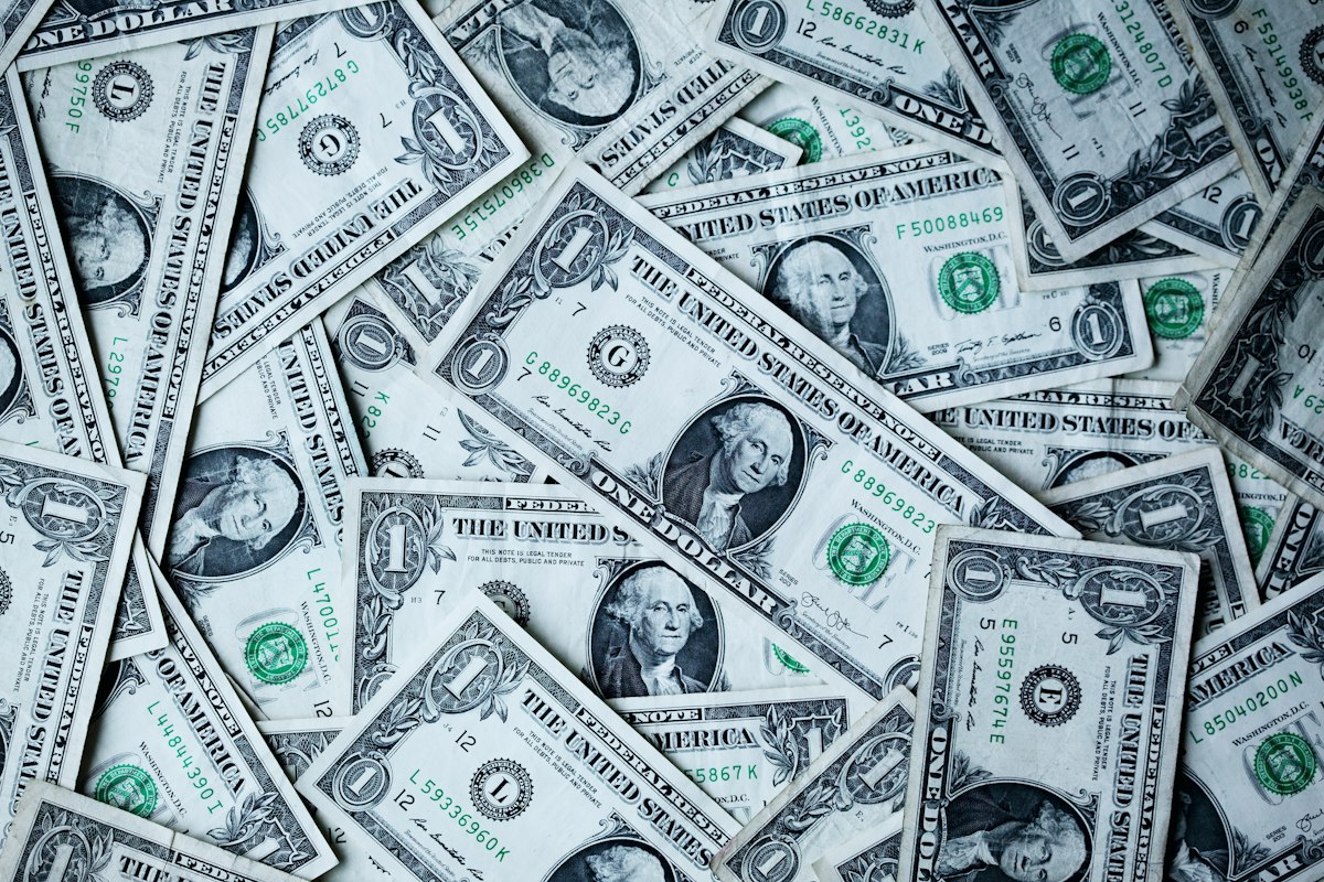 Commission money